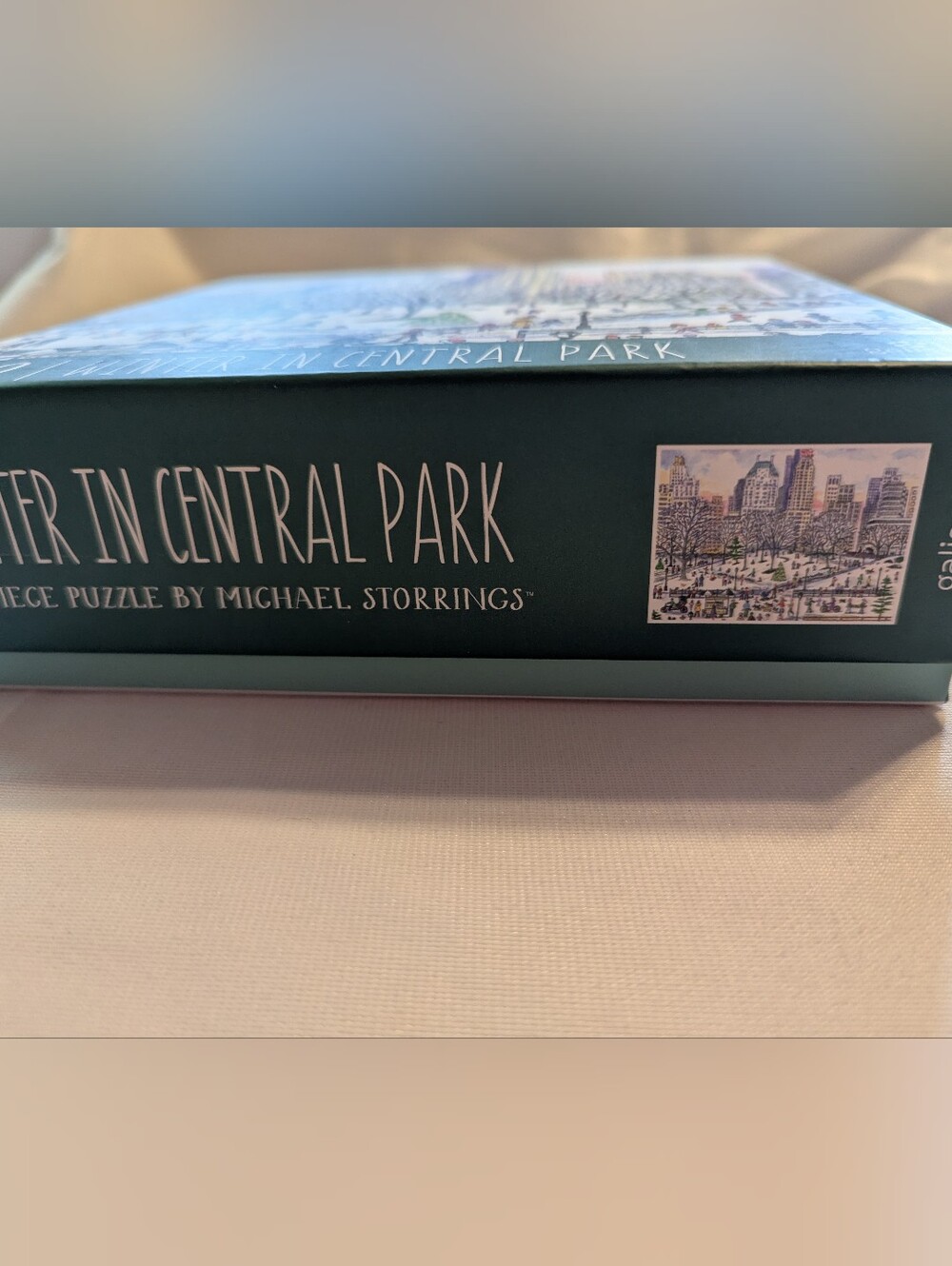 Winter In Central Park 1000 Piece Jigsaw Puzzle By Galison - Picture 7 of 7